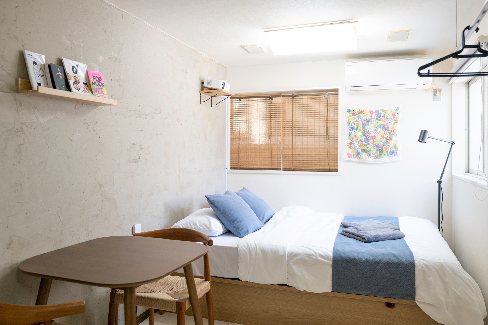 Room 203 — photo 2